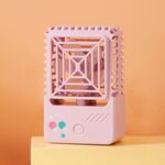 820 Mini Ventilatore di ricarica USB da tavolo Ventilatore portatile quadrato per dormitorio portatile piccolo (rosa corallo)