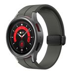 Per Samsung Galaxy Watch7 / 6 / 5 Kalebol Concave Folding Magnetic Buckle Silicone Strap (grigio siderale)