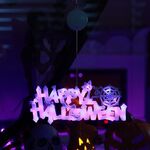 Forniture per decorazioni per feste con ciondolo pipistrello appeso Happy Halloween da 4,5 V (viola)