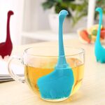 Infusore di dinosauro da cucina in PP per uso alimentare Forma di mostro di Loch Ness Resistenza al calore Filtri da tè totali Articoli da tè Utensili da caffè (blu)