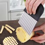 Patatine fritte tagliate in acciaio inox lama per sega seghettata utensili per frutta e verdura coltello ondulato accessori per attrezzature da cucina (nero)