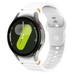 Cinturino in silicone con fibbia inversa cucita a grana ondulata per Samsung Galaxy Watch 7 da 40 mm / 44 mm (bianco ufficiale)