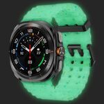 Cinturino in silicone con doppia fibbia e pois colorati per Samsung Galaxy Watch Ultra 47mm (trasparente e luminoso)