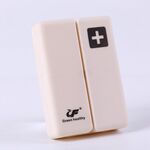 3 PCS pieghevole portatile sigillato e dispenser piccolo porta pillole (bianco)