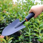 Strumento di giardinaggio che pianta la pala di ferro del manico lungo di scavo di plastica