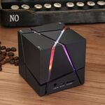 Qone 2 Cube Mini Portable Card Altoparlante Bluetooth senza fili (nero)