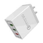 AR-QC-03 Caricabatteria da viaggio per caricabatterie rapido a 3 porte USB 2.1A, spina americana (grigio)