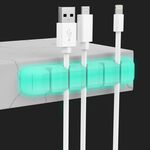 AhaStyle PT125-S Versione adesiva a 5 fori Clip per cavo in silicone Supporto per cavo dati da tavolo (verde luminoso)