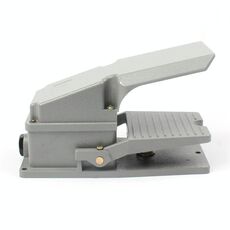TDLT4 AC 380V 5A Interruttore a pedale con custodia in metallo antiscivolo