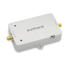 Amplificatore amplificatore di segnale ad alta potenza WiFi da 2,4 Ghz per interni 802.11 b / g / n (SH24Gi4000) (argento)