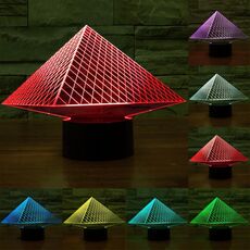 Luce LED di controllo dell'interruttore a sfioramento 3D stile piramide, 7 Lampada da scrivania con lampada da tavolo stereo visiva creativa con decolorazione a colori