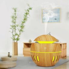 Umidificatore con cavo USB a grana di legno Lampada per aromaterapia a sette colori Spruzzatore automatico di alcol con telecomando (marrone chiaro-3)