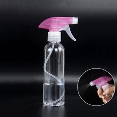 Flacone spray disinfettante da 250 ml Alcool 84 Soluzione disinfettante Annaffiatoio, erogazione del colore dell'ugello casuale