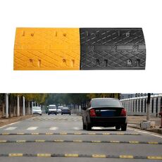 Diamond Square Rubber Speed ​​Bump, Dimensioni: 50x35x4cm