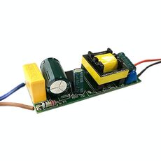Alimentatore isolato adattatore per driver LED da 18-25 W AC 85-265 V a DC 60-90 V.
