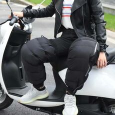 Parabrezza per moto invernale per bicicletta elettrica Coprigambe caldo impermeabile più ginocchiere imbottite in velluto, dimensioni: 60 cm standard (nero)