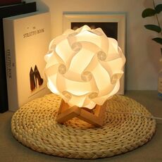 Lampada da comodino per camera da letto creativa Lampada da notte per camera romantica rotonda USB con base in legno, stile: kit materiale fai da te (bianco)