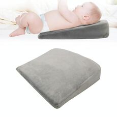 Memory Foam Infant Triangle Pendio Cuscino Donne incinte Neonato Cuscino da infermiera neonato, Colore: cristallo morbido grigio