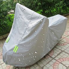 Protezione solare antipolvere universale da esterno impermeabile bici elettrica e bici copertura floccante in pellicola di alluminio con strisce di avvertimento, adatta a bici fino a 1,7 m (67 pollici) di lunghezza, dimensioni: 183x89x122 cm