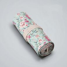 2 PCS 24 fori Piccola canvas floreale penna fatta a mano penna abbozzo colore matita a rotolo di penna borse borse scatola di cancelleria