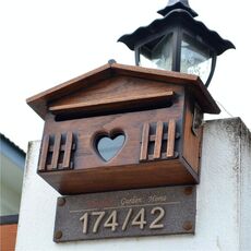 Scatola di suggerimento per ufficio in legno a muro all'aperto (31x18.5x10cm)