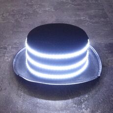 00068 Puntelli per spettacoli di magia da palcoscenico con cappello jazz luminoso a barra LED, colore: bianco lampeggiante