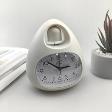 GH809 Sveglia da tavolo per bambini a forma di uovo Orologio da comodino carino con campanello (bianco)