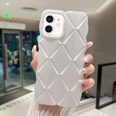 Per iPhone 12 Custodia per telefono antiurto con vernice metallizzata Diamond Lattice Skin Feel a copertura totale (Bianco)