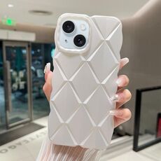 Per iPhone 15 Plus Vernice metallizzata Diamond Lattice Skin Feel Custodia antiurto a copertura totale (Bianco)