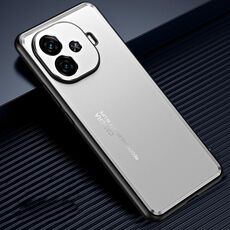 Custodia per telefono in metallo satinato per vivo iQOO Z9 / Z9 Turbo (argento)