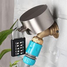 Sistema di chiusura a combinazione per rubinetto esterno con copertura per prevenire il furto d'acqua