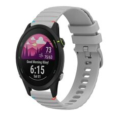 Per Garmin Forerunner 255S cinturino in silicone ondulato punteggiato cucito da 18 mm (grigio)