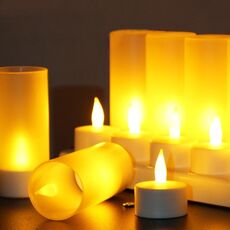 Lume di candela sfarfallio Tealight LED senza fiamma da 12 pezzi, Luce ricaricabile per la decorazione della casa con scheda di ricarica