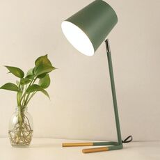Lampada da tavolo a LED accattivante Lampada da comodino moderna creativa e minimalista per camera da letto Lampada da tavolo per studio per studenti (verde)