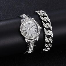 Orologio al quarzo con cinturino in acciaio letterale romano Full Diamond, colore: argento + bracciale