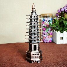 Decorazione modello torre Wenchang in metallo elettroplaccato da 18 cm e 9 piani (lega di colore rosso rame)