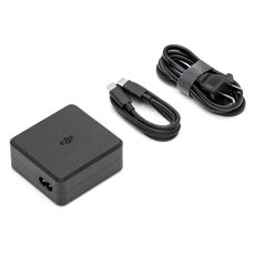 Caricabatterie da tavolo originale DJI da 100 W con due interfacce di uscita USB-C