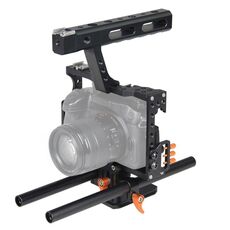 YELANGU YLG0904A-C Stabilizzatore a gabbia per videocamera con impugnatura per Panasonic Lumix DMC-GH4 / Sony A7 e A7S e A7R e A7RII e A7SII (arancione)