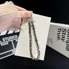 Catena per telefono con perline di cristallo a forma di cubo di zucchero (nero)