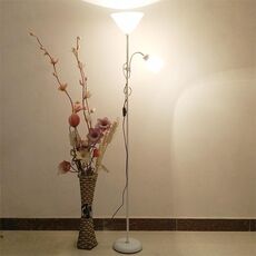 Lampada da terra a LED a doppia testa Protezione per gli occhi Lampada da terra per madre e figlio Soggiorno Camera da letto Lampada da tavolo verticale da comodino Spina CN, Potenza: 5 + 9 w (Bianco)