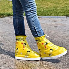 2 paia 905-A Children Piovy Day Cartoon Pattern Waterproof Shoe Cover (Yellow Sports XL)