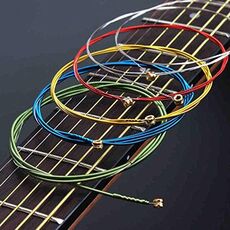 Corde per chitarra E-A multicolore 6 in 1