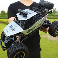 2,4 Ghz 4WD Doppio Motors Fuori-Road Arampicata auto Telecomando Veicolo, Modello: 6026 (Argento)