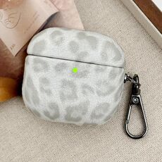 Custodia per auricolari wireless AirPods 3 con texture leopardata (bianca)