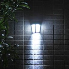 Lampada da parete a LED ad energia solare a risparmio energetico impermeabile IP65 per esterni (luce bianca)
