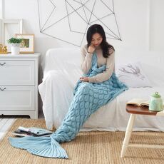 Coperta della coda di pesce della coperta a maglia della vernice della sirena, dimensioni: 60x140cm (cielo blu)