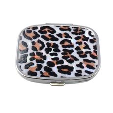 2 PCS Y10336 Box di pillola portatile in metallo a due scomparti (leopardo bianco)