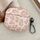 Custodia per auricolari wireless AirPods 4 con texture leopardata (rosa)