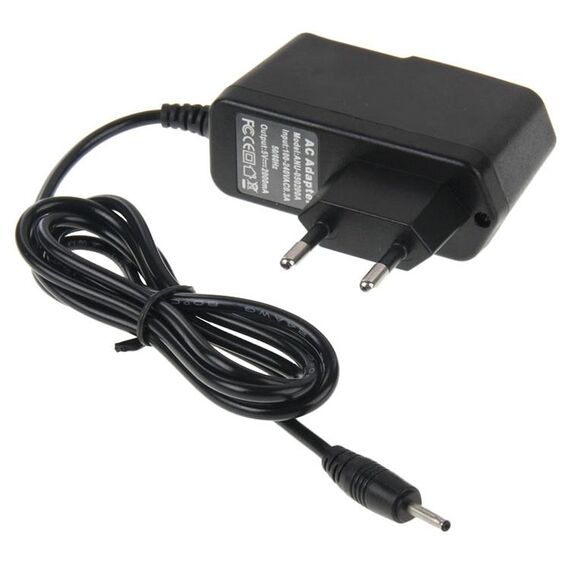 DC 2.5mm Jack AC Caricabatterie da viaggio per tablet PC, uscita: DC 5V / 2A, spina UE