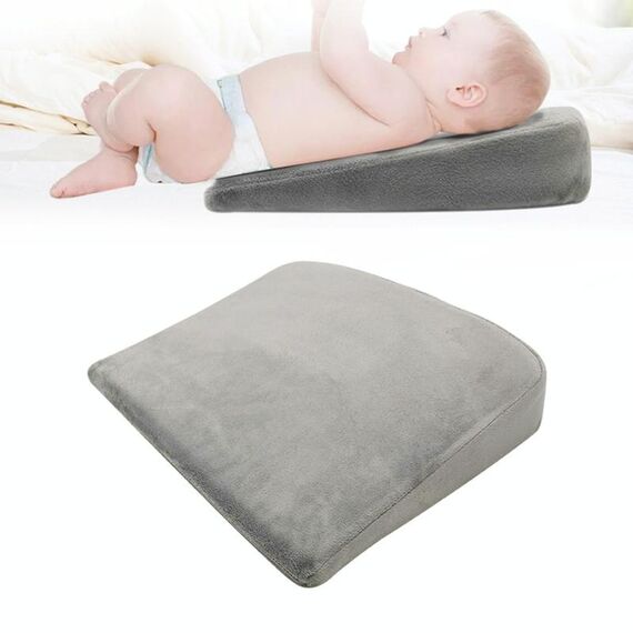 Memory Foam Infant Triangle Pendio Cuscino Donne incinte Neonato Cuscino da infermiera neonato, Colore: cristallo morbido grigio
